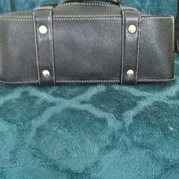 Michael Kors Signature Black Satchel Purse - Picture 6 of 6